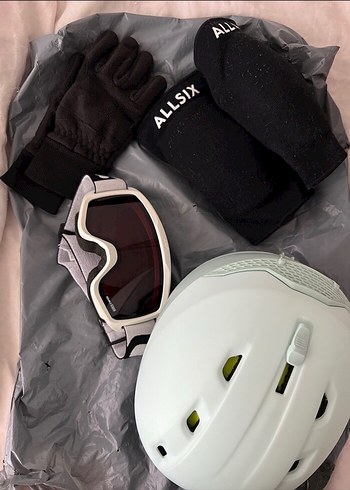 Ayrı fiyattıBeyaz Minimalist kadın Kayak Gözlüğü hepsi ayrı fiyt - Görsel 8