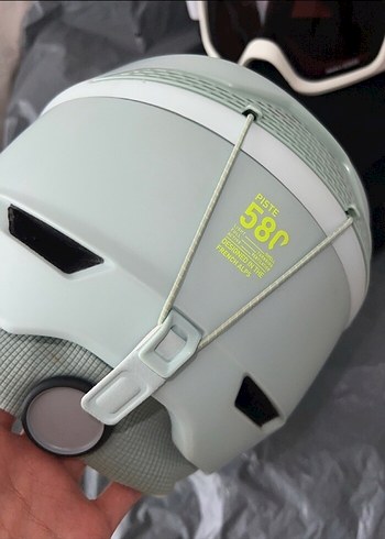 Ayrı fiyattıBeyaz Minimalist kadın Kayak Gözlüğü hepsi ayrı fiyt - Görsel 2