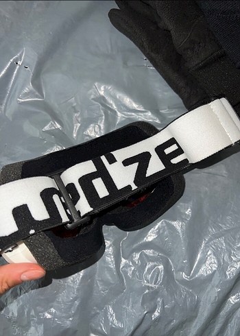 Ayrı fiyattıBeyaz Minimalist kadın Kayak Gözlüğü hepsi ayrı fiyt - Görsel 12