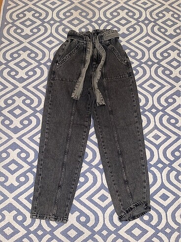 Yüksek bel jean pantolon
