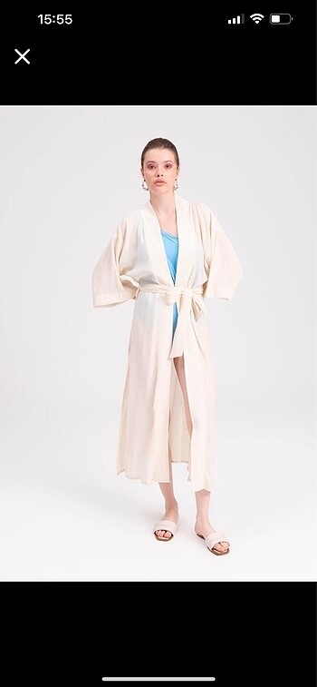 Kimono uzun kemerli bej renk kumaşı çok güzel tiril tirilşile be