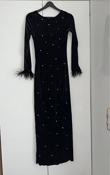 Zara ZARA KADİFE KOL BİLEKLERİ TÜYLÜ BİR KEZ GİYDİM ÇOK ŞIK ÖNÜNDE DÖ