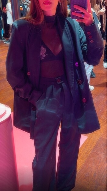 s Beden Zara TAKIM FİYATI 599 tl blazer ceket 399tl pantolon 399 tl fi