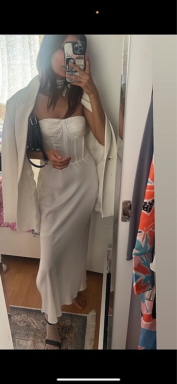 Zara saten abiye gelinlik sıfır çok şık elbise göğüs kısmında ta