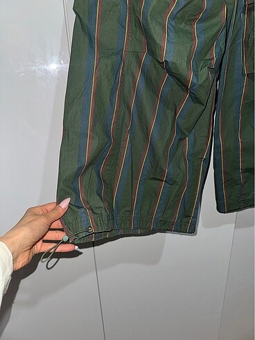 s Beden Bershka kamoflaş pantolon sıfır s beden kumaşı çok güzel İADE VE