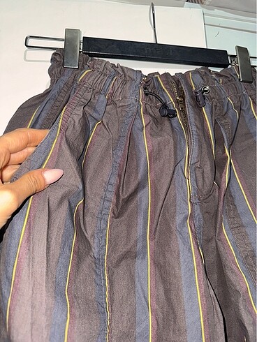 s Beden çeşitli Renk Bershka kamoflaş pantolon sıfır s beden kumaşı çok güzel İADE VE