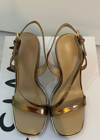 İpekyol topuklu ayakkabı - Görsel 12