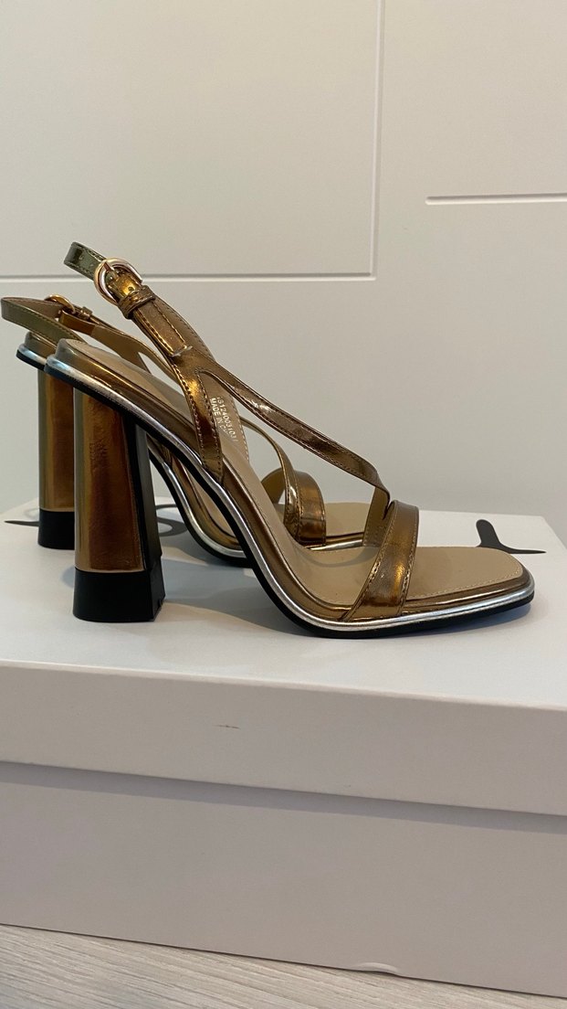 İpekyol topuklu ayakkabı - Görsel 3