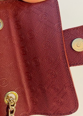 Vakko bordo zincir askılı çanta - Görsel 7