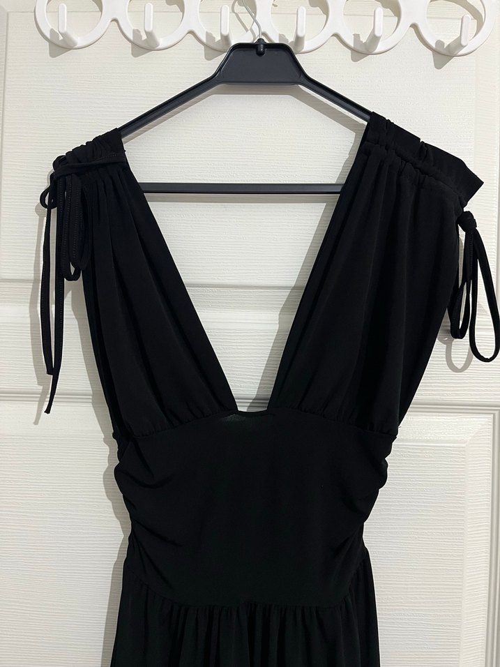 Siyah V Yaka Mini Elbise - Görsel 4