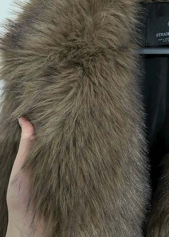 Stradivarius tüylü kurk uzun kaban - Görsel 6