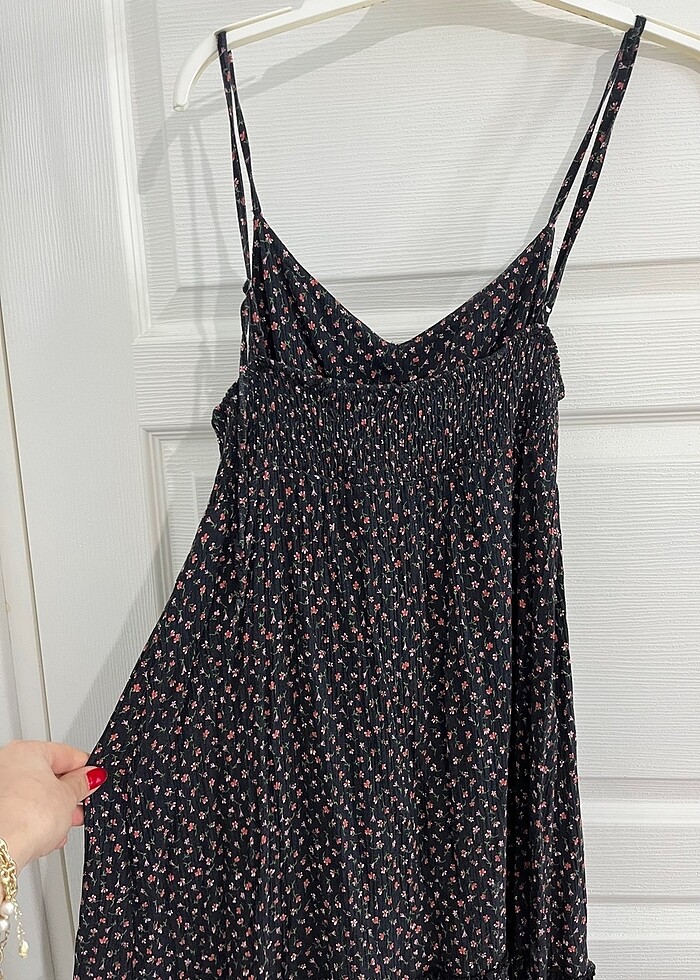 Çiçekli elbise - Görsel 3