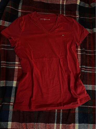 tommy hilfiger tişört