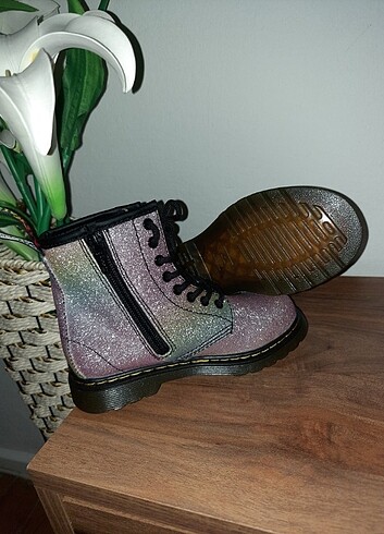 28 Beden çeşitli Renk Dr Martens bot