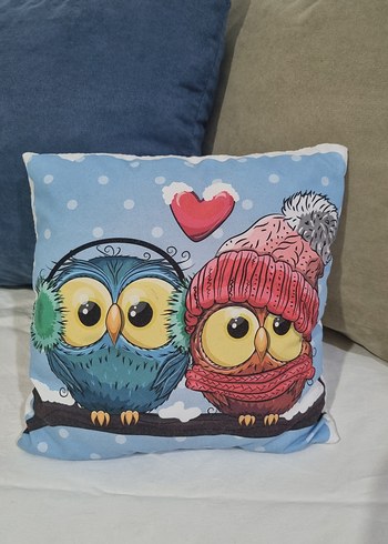 Renkli Baykuş Desenli Yastık