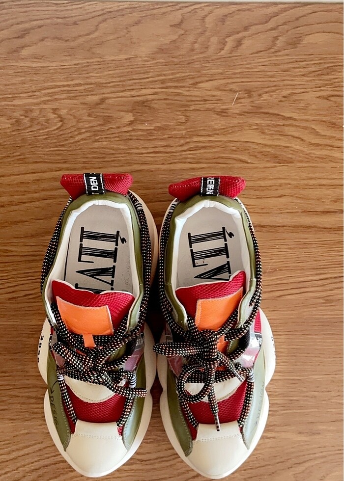 TOPUKLU SPOR ŞIK AYAKKABI 39 no - Görsel 4