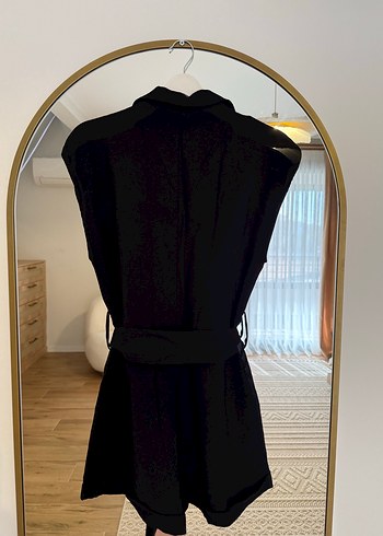 Zara Siyah Kolsuz Keten Şortlu Tulum - Görsel 2