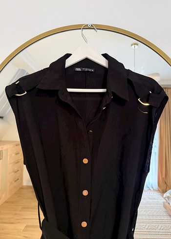 Zara Siyah Kolsuz Keten Şortlu Tulum - Görsel 3