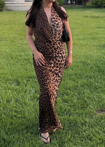 s Beden Zara Leopar Desenli Sıry Dekolteli Uzun Drapeli Kadın Elbise