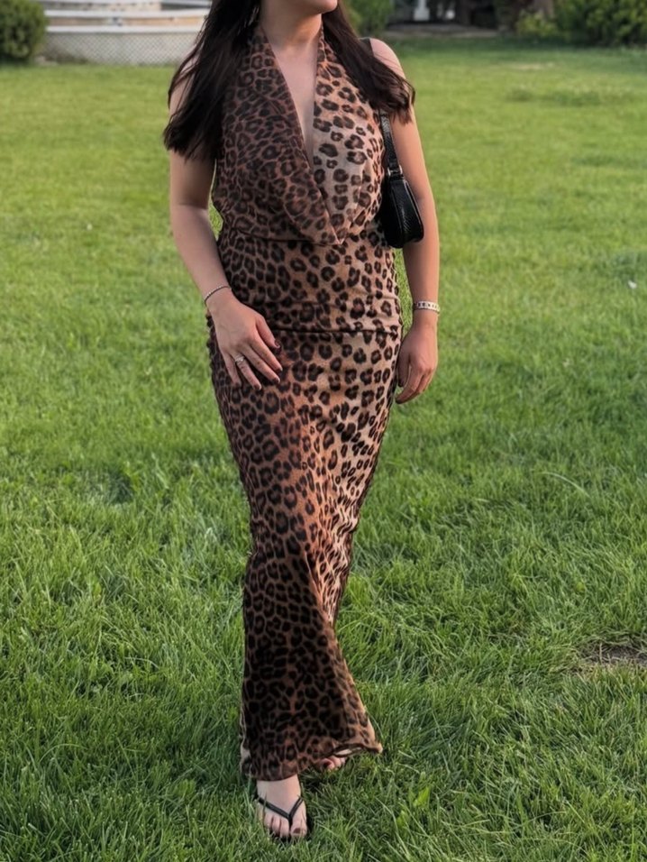 Zara Leopar Desenli Sıry Dekolteli Uzun Drapeli Kadın Elbise - Görsel 3