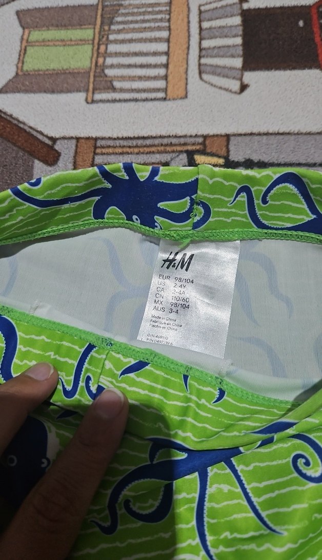 Erkek Çocuk Renkli Desenli Mayo ve Şort Seti - Görsel 2