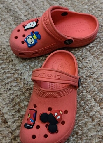 25 Beden turuncu Renk Crocs c9 terlik