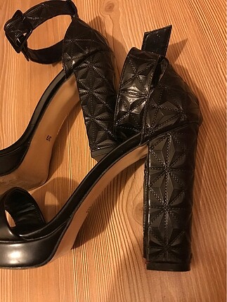 39 Beden siyah Renk Siyah tek bant topuklu ayakkabı
