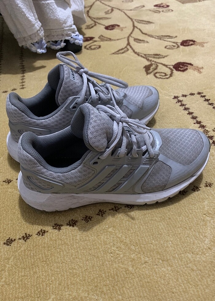 Adidas ayakkabı - Görsel 3