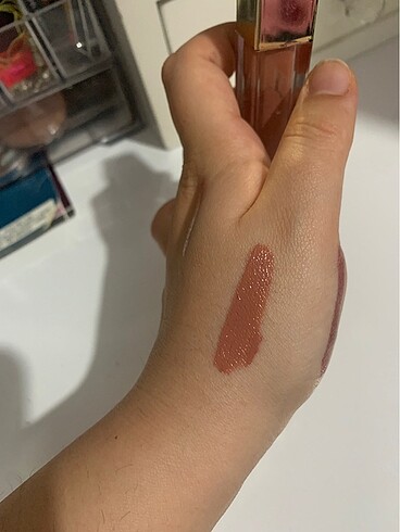 Lipstick - Görsel 2