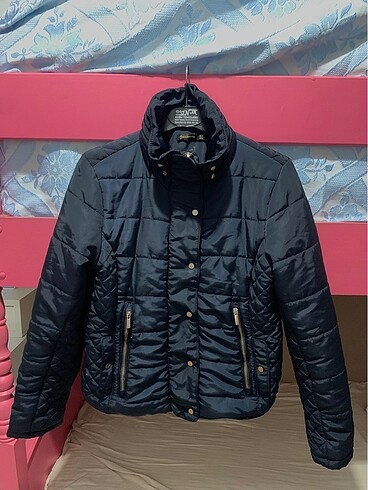 Stradivarius mont