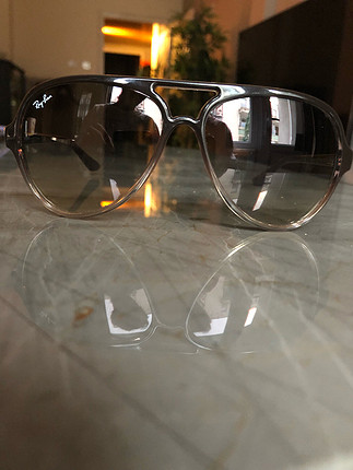 Ray Ban Güneş gözlüğü 