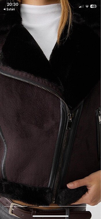 Stradivarius içi suni kürklü crop biker ceket - Görsel 3