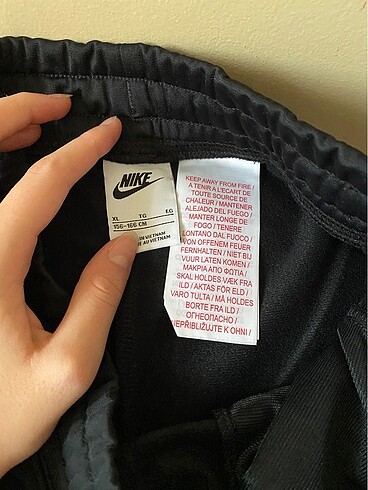 xl Beden nike eşofman altı