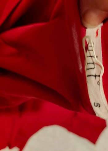 Kırmızı V Yaka Hamile Midi Elbise - Görsel 4