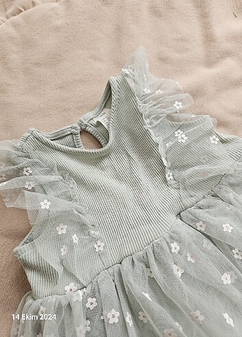 H&M mint papatyalı elbise