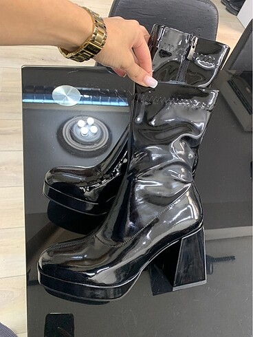 Zara Platform