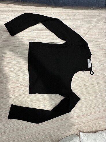 Bershka crop