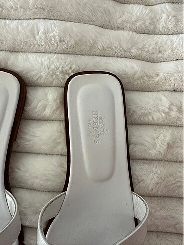 38 Beden beyaz Renk Hermes sandalet