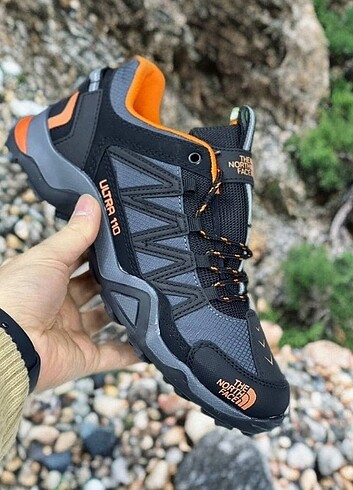 The North Face Tam Kalıp İçten Atom Dikiş Rahat Taban Trekking 