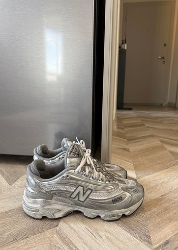New Balance 1000 Gumus Sneaker