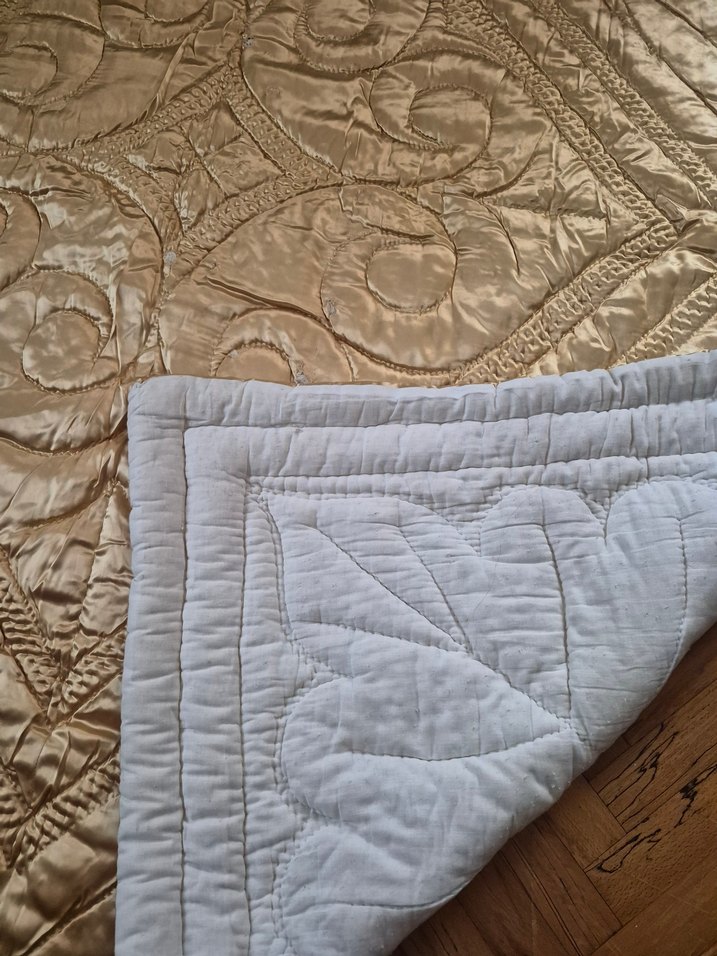 İşlemeli Parlak SATEN PAMUK YORGAN - Görsel 3