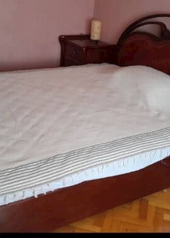 Beyaz Düz Desen Yatak Örtüsü