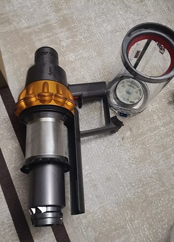 Dyson 
