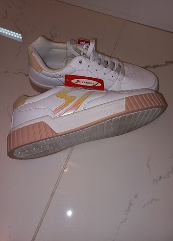 39 Beden beyaz Renk #sneakers#spor ayakkabı