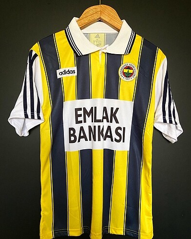 Fenerbahçe emlak bank forması
