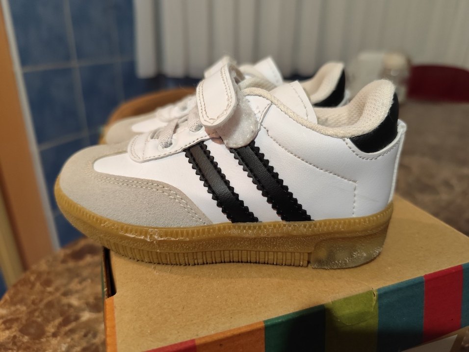 23 numara kız çocuk ayakkabı. - Görsel 2