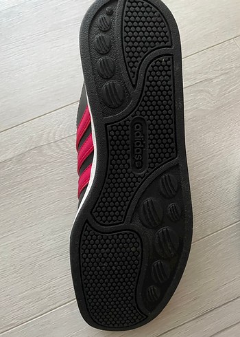 38 Beden pembe Renk Adidas spor ayakkabı