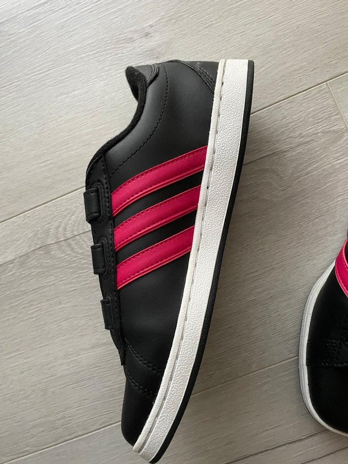 Adidas spor ayakkabı - Görsel 4