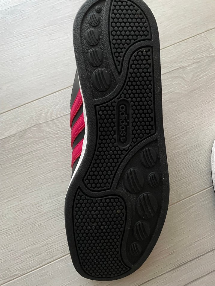 Adidas spor ayakkabı - Görsel 3