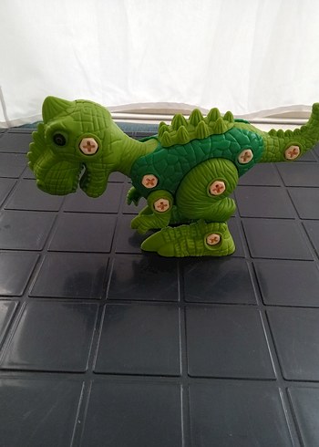 Yeşil Dinozor Figürü